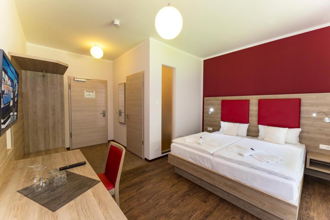 Hotel Zur Ostsee Graal-Mueritz Ngoại thất bức ảnh