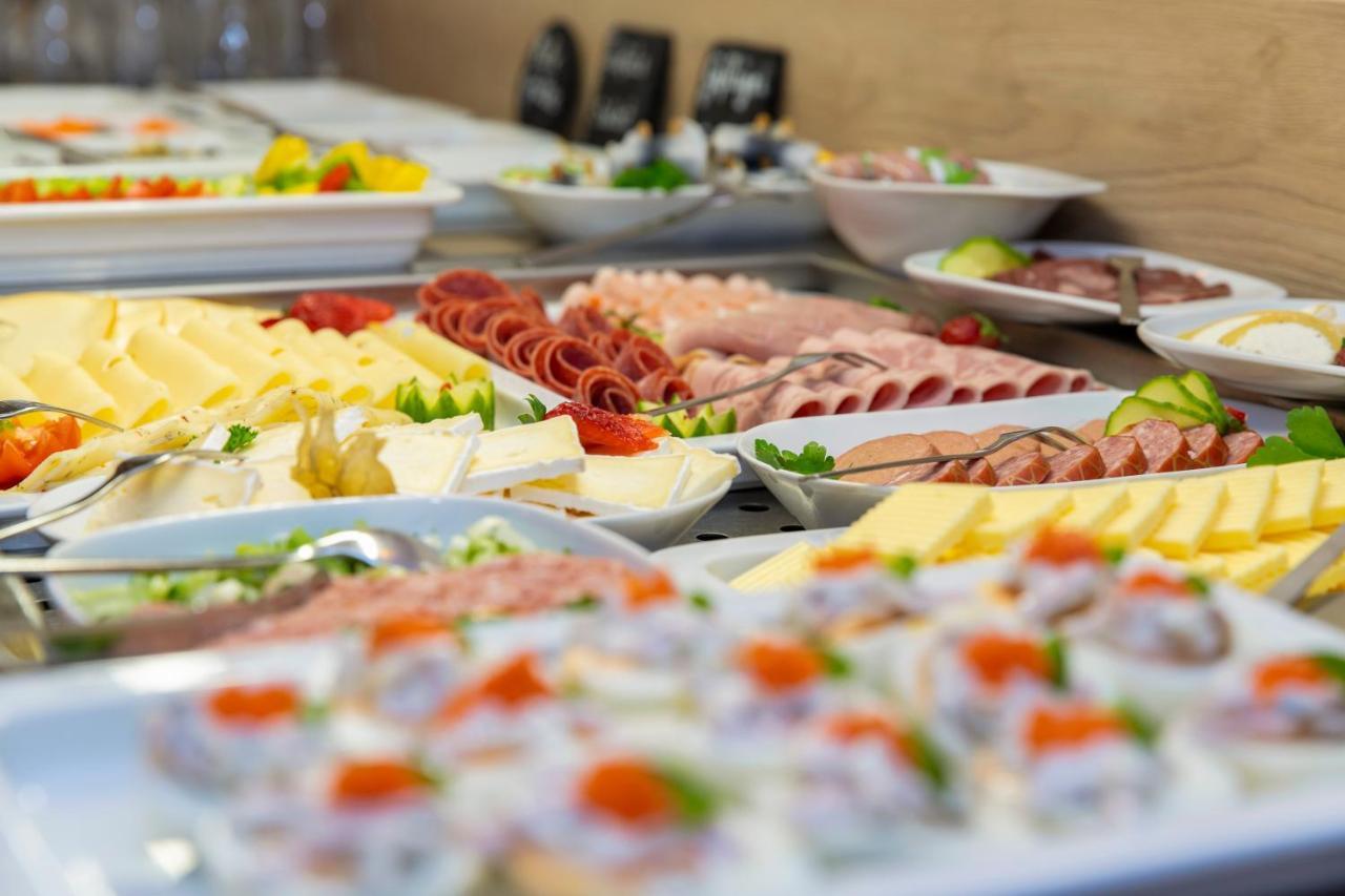 Hotel Zur Ostsee Graal-Mueritz Ngoại thất bức ảnh
